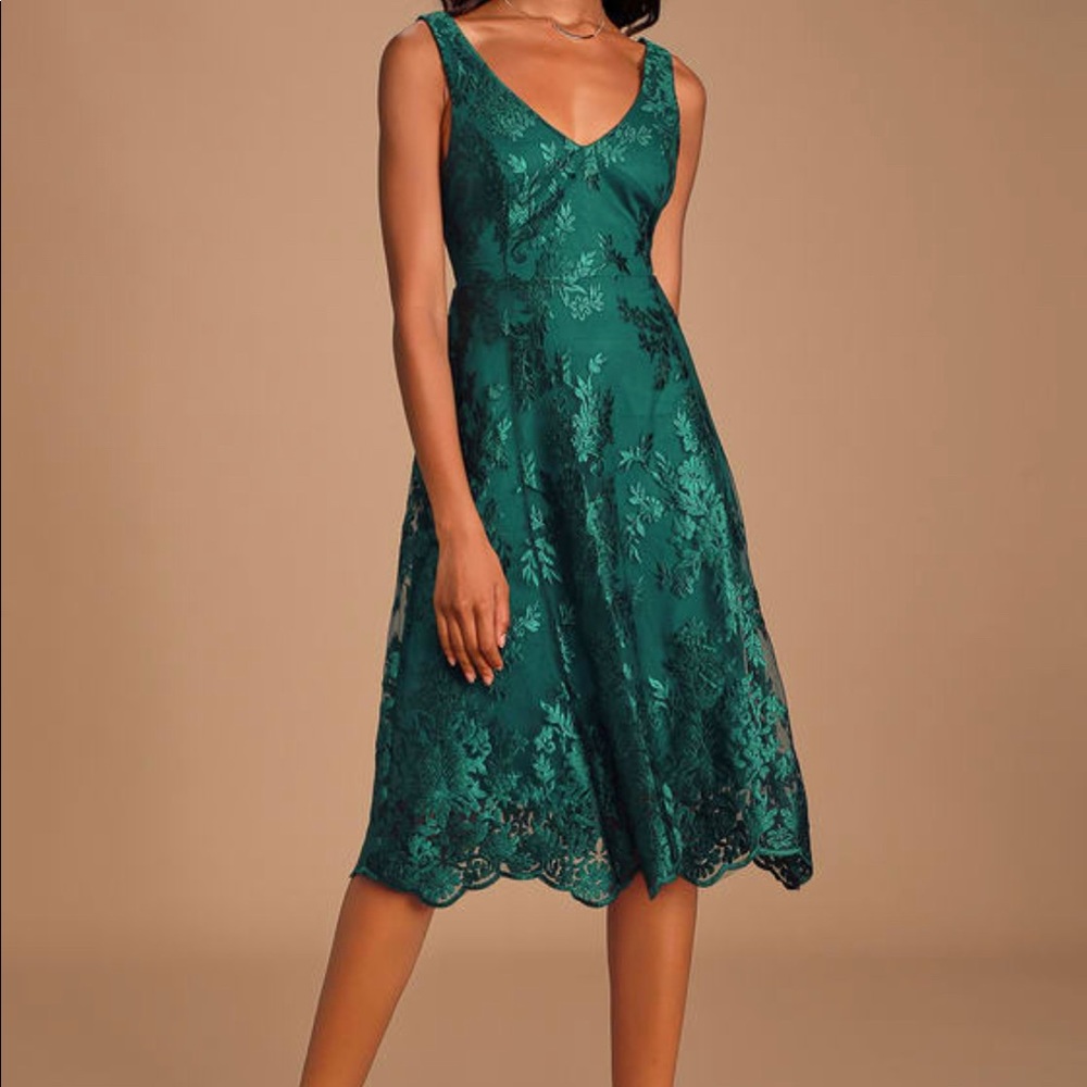 Forest Green Embroidered Sleeveless Midi Dress